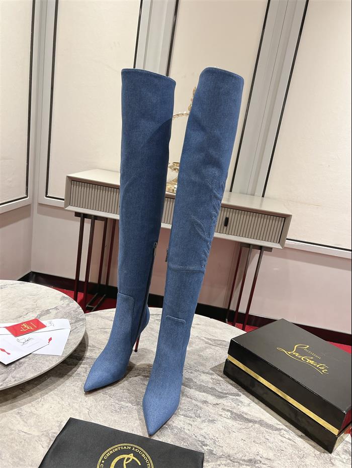 2025112817510170 550